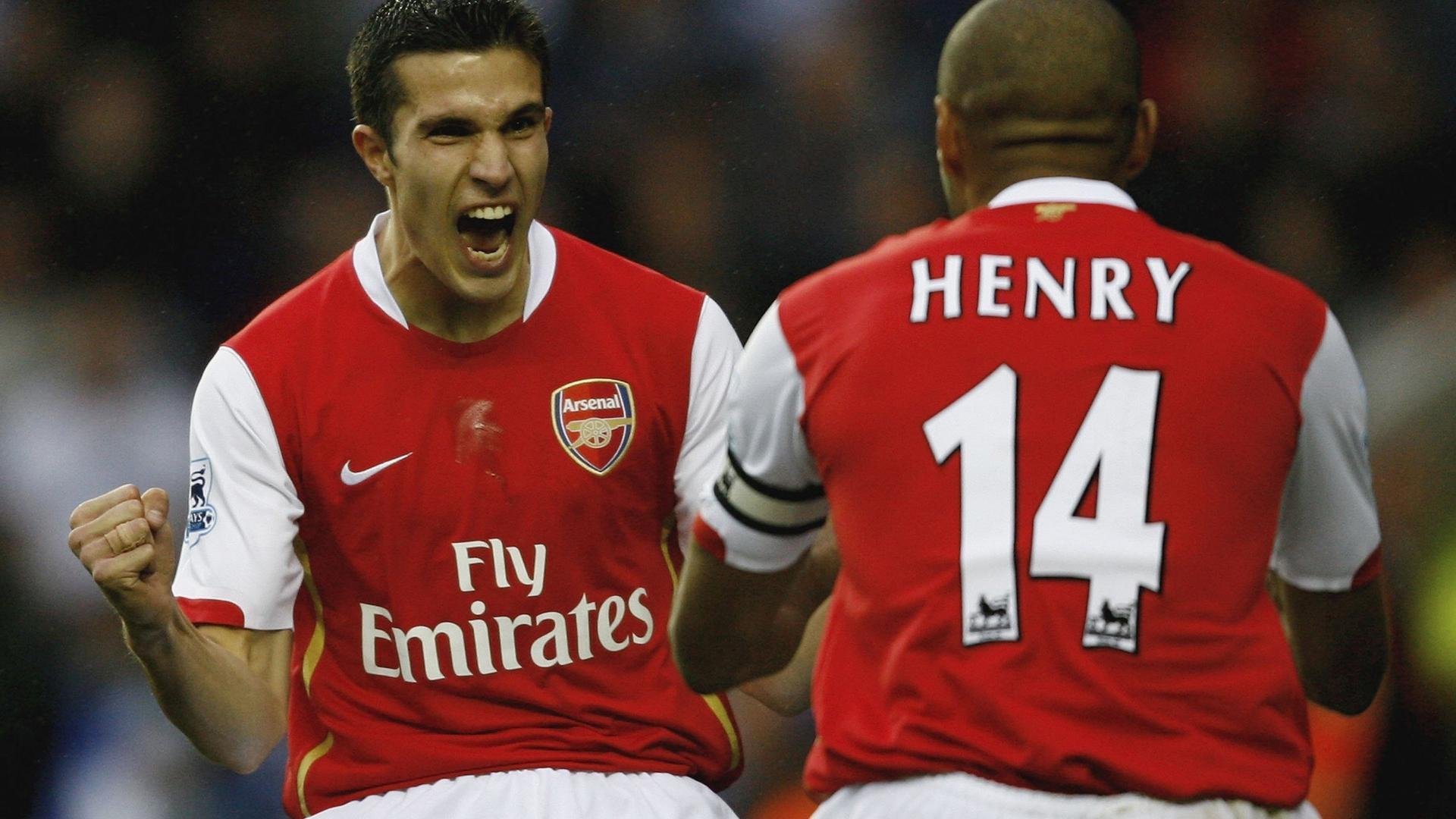 “高速直冲：直线冲刺让人血脉喷张”，跑高速直线行驶技巧